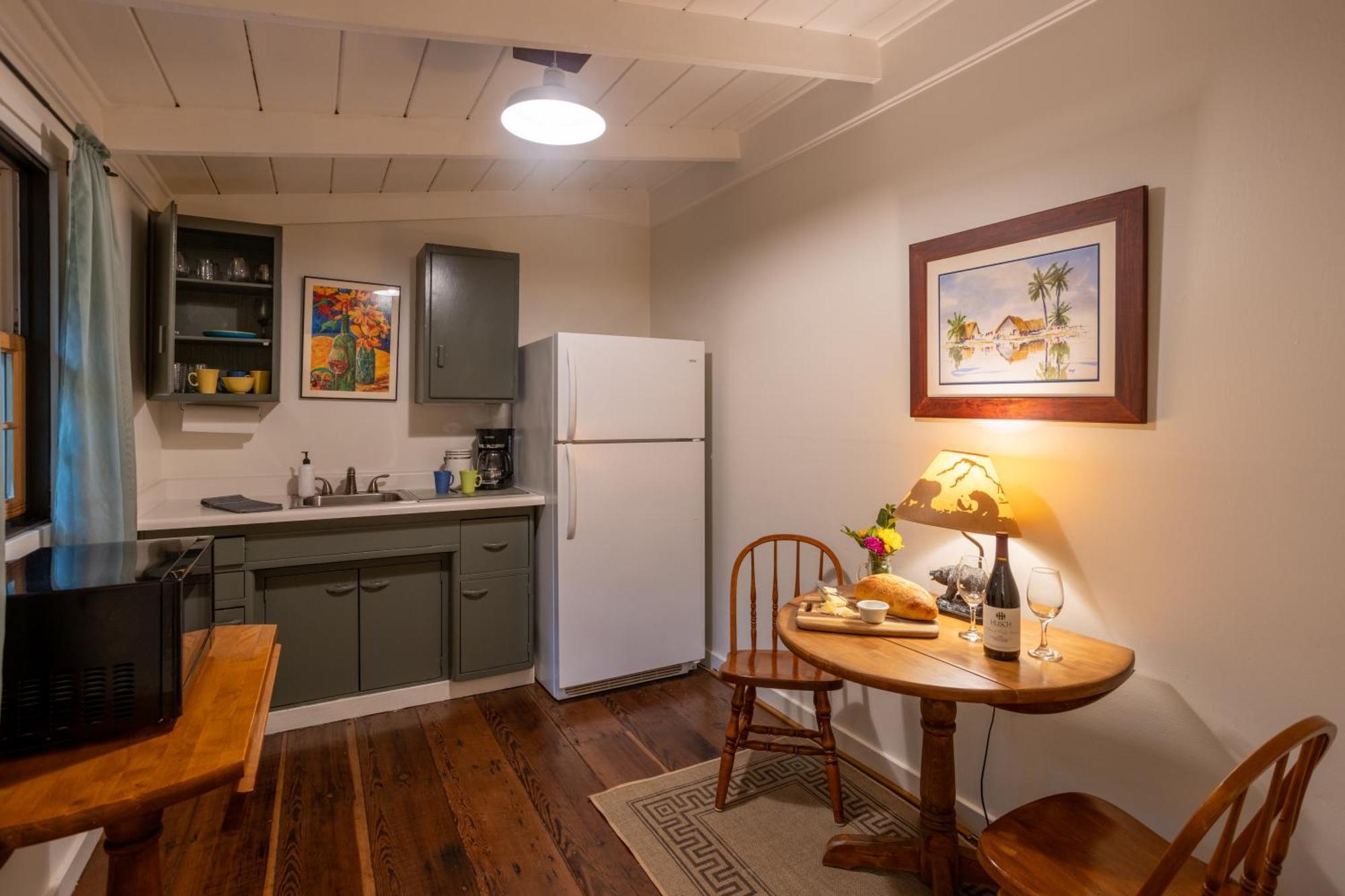 Anderson Valley Inn Philo ภายนอก รูปภาพ