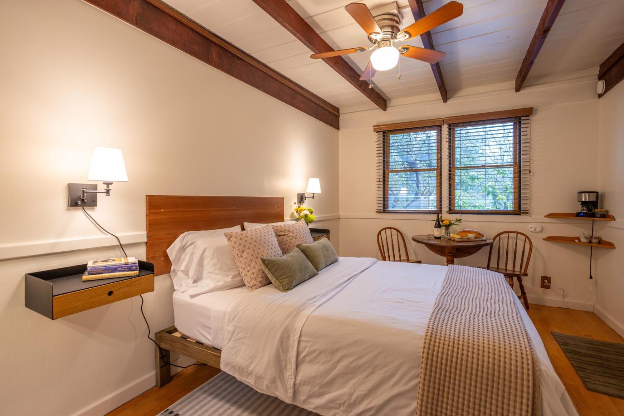 Anderson Valley Inn Philo ภายนอก รูปภาพ